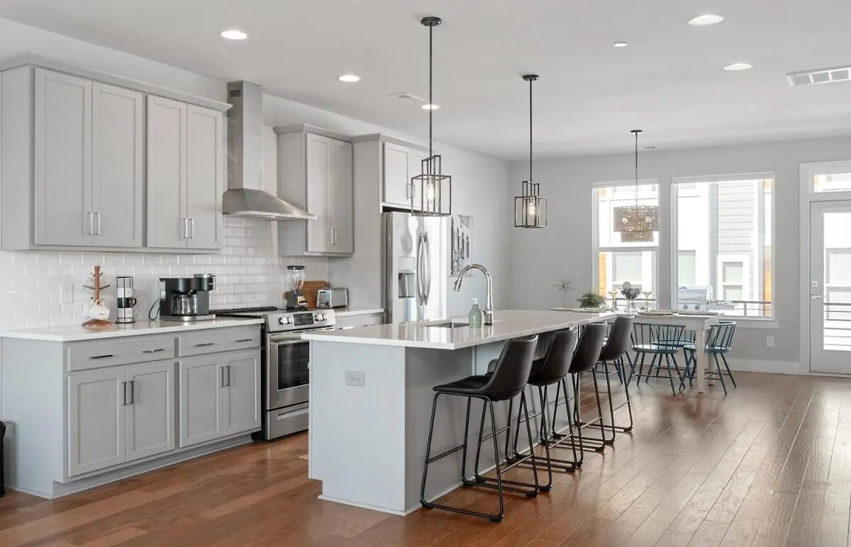 Ultimate Downtown Charlotte Oasis, 10 Guests Villa 0*,  United States
