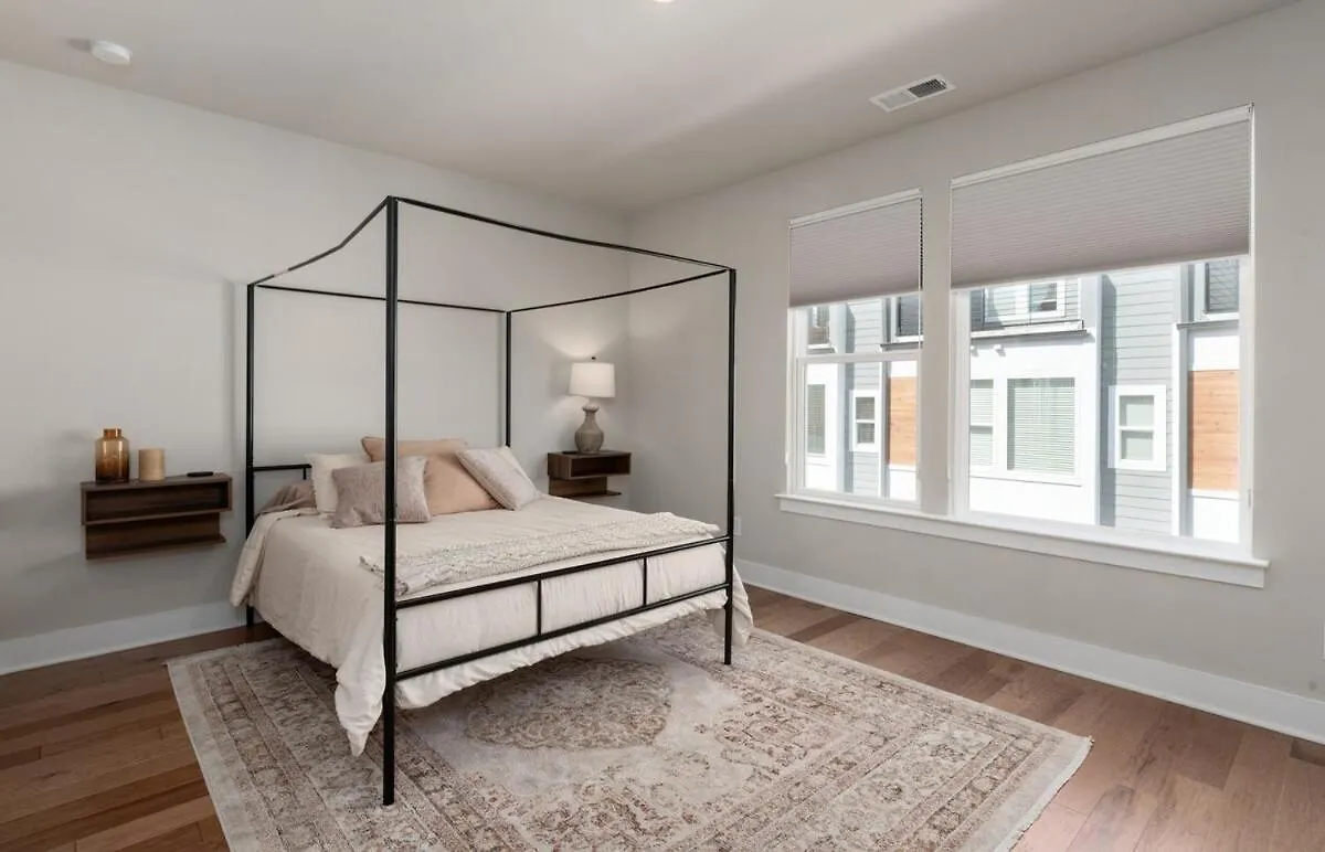 Holiday home Ultimate Downtown Charlotte Oasis, 10 Guests Villa