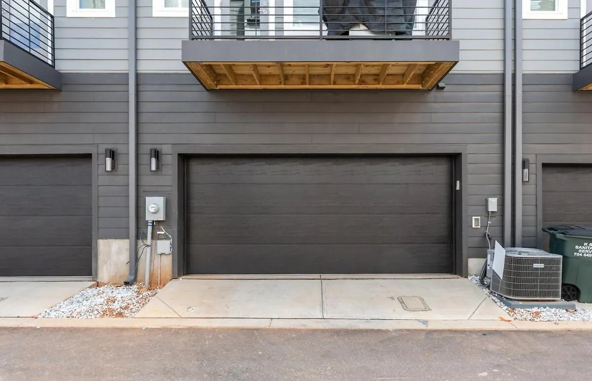 Ultimate Downtown Charlotte Oasis, 10 Guests Villa 0*,